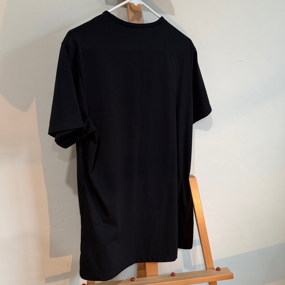 Porter and Ash Men’s Black Henley T-Shirt - Picture 3 of 4